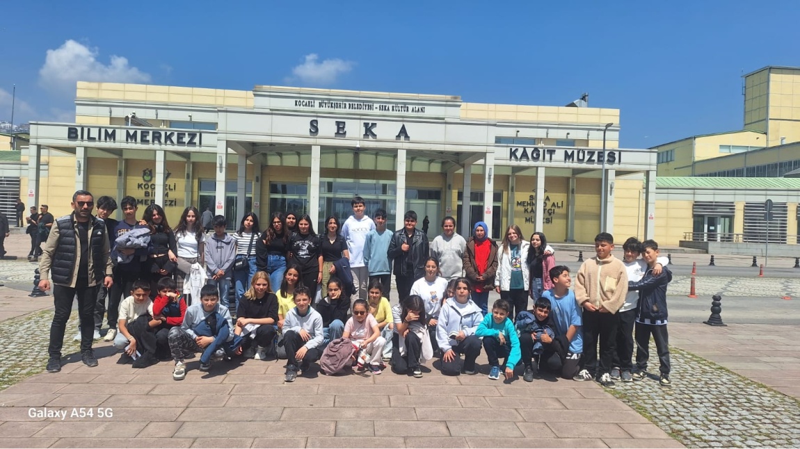 KOCAELİ SEKA BİLİM MERKEZİNE GEZİMİZ